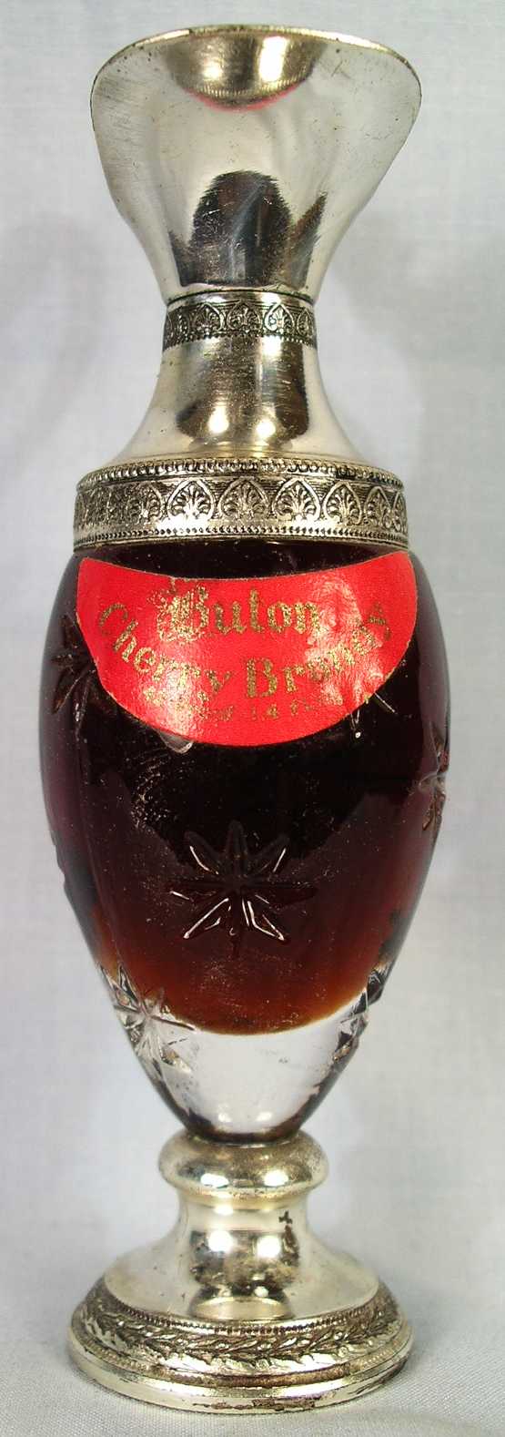 BUTON - CHERRY BRANDY - (RED LABEL)