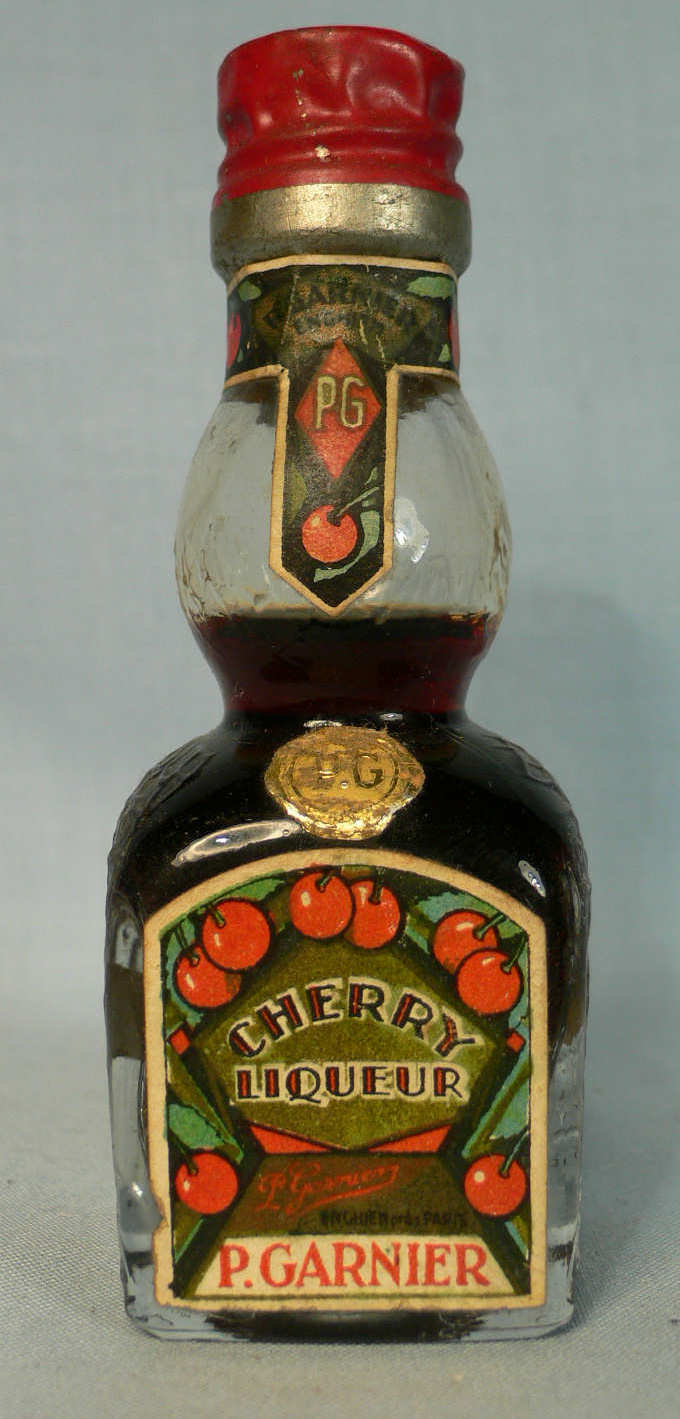 GARNIER - CHERRY LIQUEUR - (DARK LABEL)